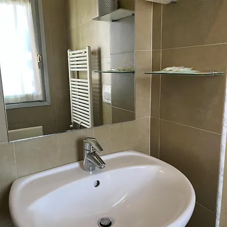 Aurora Hotel Colico