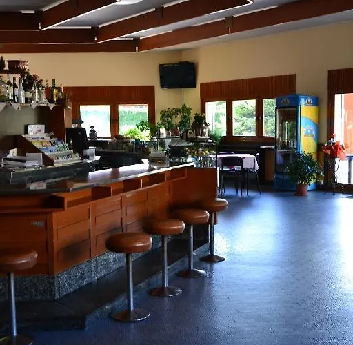 Hotel Aurora *